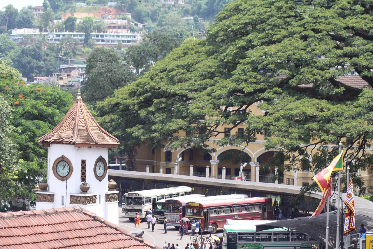 Kandy Tower Inn Dış mekan fotoğraf