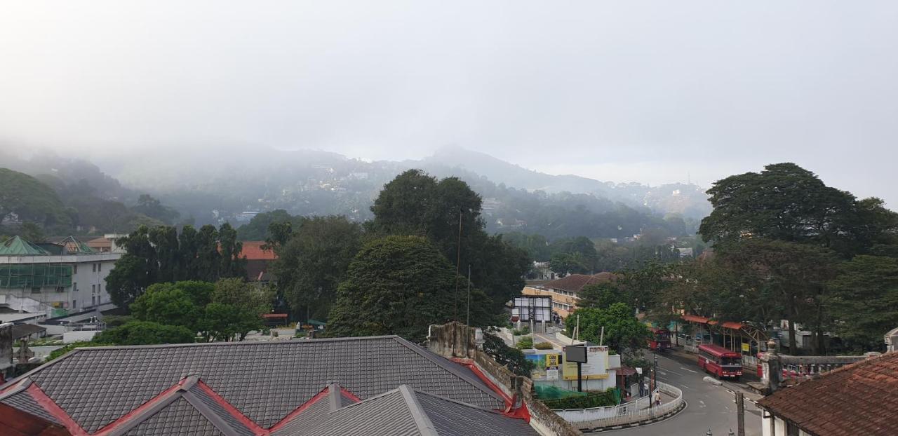 Kandy Tower Inn Dış mekan fotoğraf